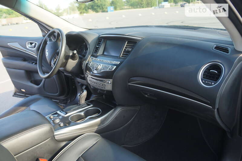Внедорожник / Кроссовер Infiniti QX60 2018 в Днепре