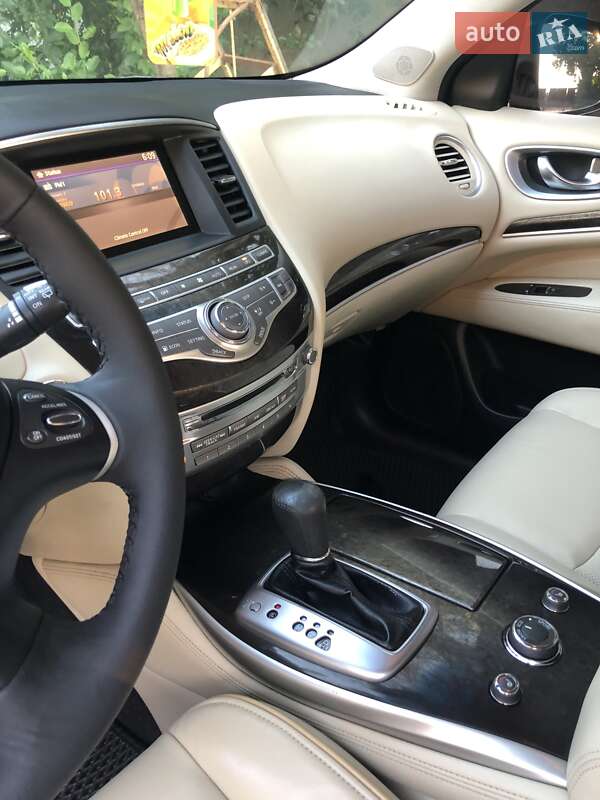 Позашляховик / Кросовер Infiniti QX60 2014 в Полтаві