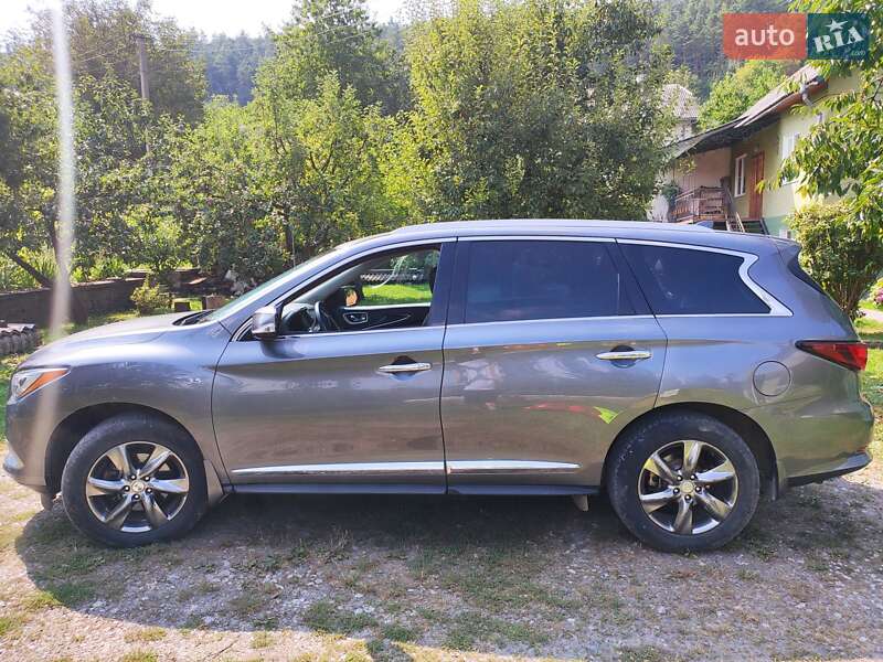 Внедорожник / Кроссовер Infiniti QX60 2016 в Тернополе