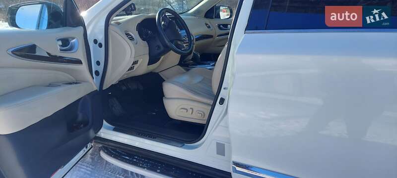 Внедорожник / Кроссовер Infiniti QX60 2017 в Александрие