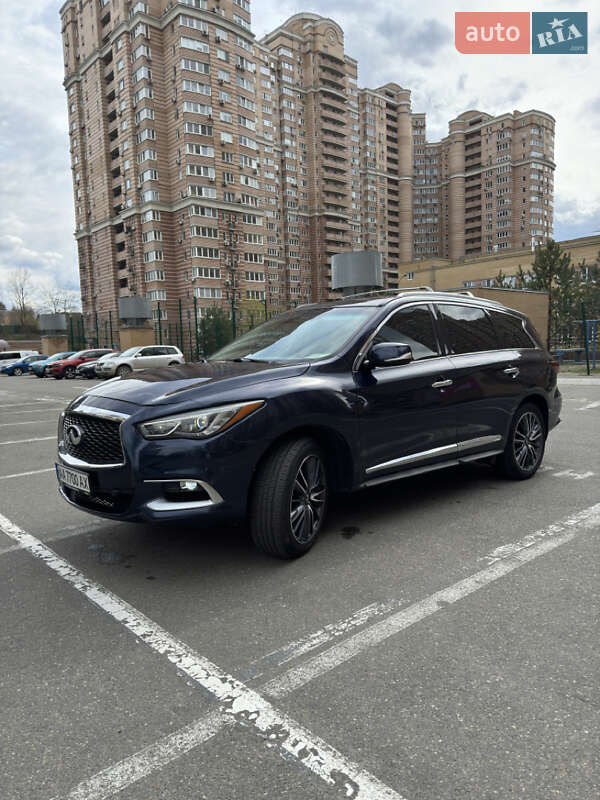 Позашляховик / Кросовер Infiniti QX60 2016 в Києві