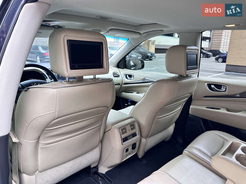 Позашляховик / Кросовер Infiniti QX60 2016 в Києві