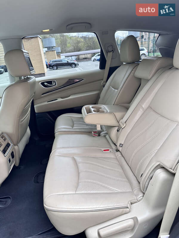 Позашляховик / Кросовер Infiniti QX60 2016 в Києві