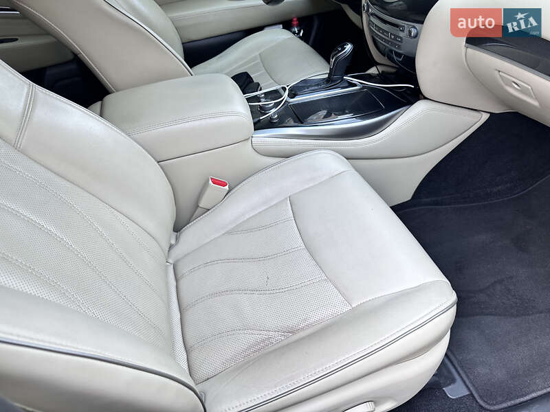 Позашляховик / Кросовер Infiniti QX60 2016 в Києві