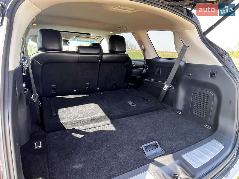 Внедорожник / Кроссовер Infiniti QX60 2015 в Василькове