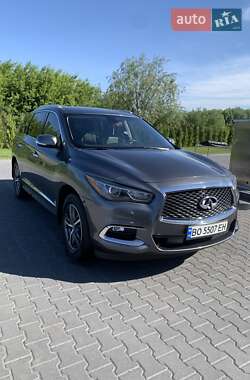 Позашляховик / Кросовер Infiniti QX60 2017 в 