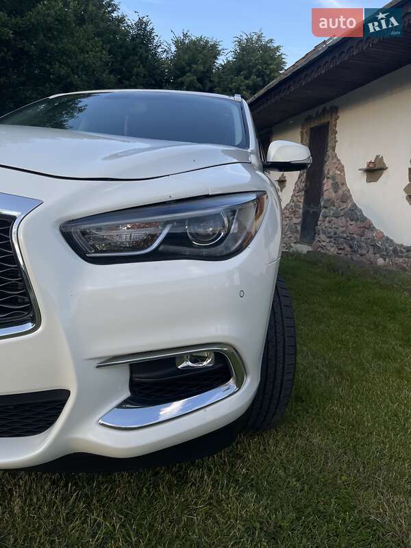 Внедорожник / Кроссовер Infiniti QX60 2017 в Киеве