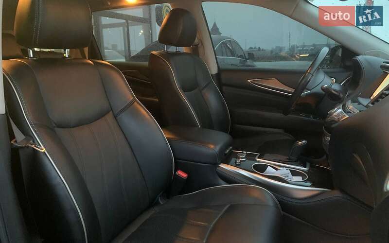 Внедорожник / Кроссовер Infiniti QX60 2016 в Мукачево