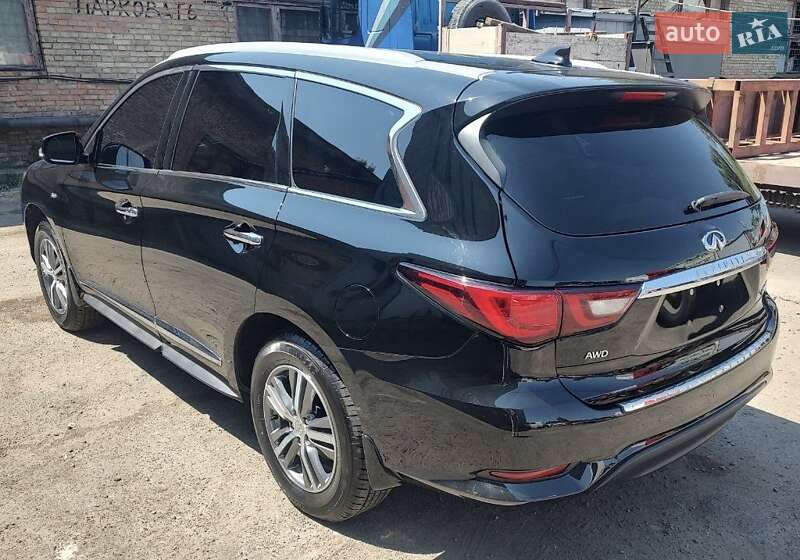 Внедорожник / Кроссовер Infiniti QX60 2019 в Киеве