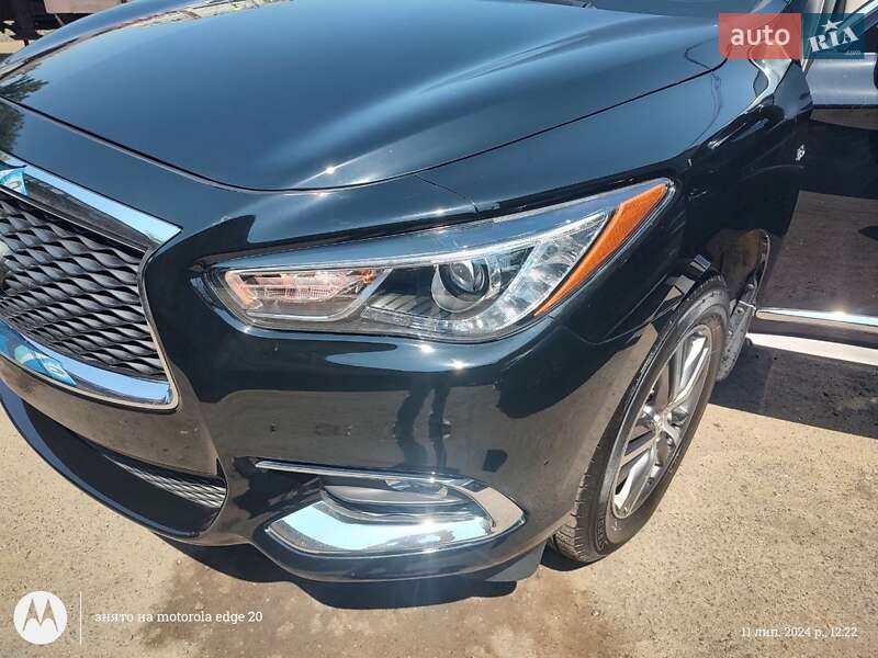 Внедорожник / Кроссовер Infiniti QX60 2019 в Киеве
