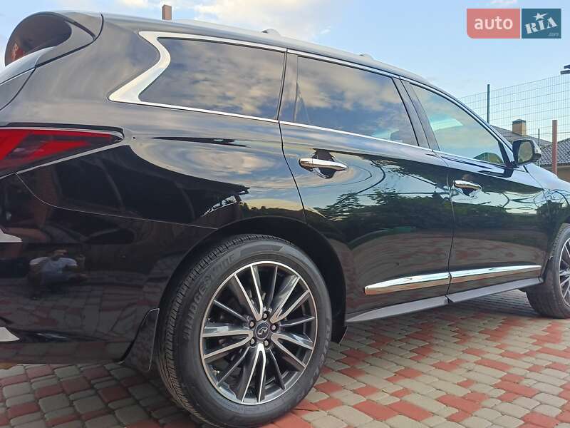 Позашляховик / Кросовер Infiniti QX60 2016 в Києві