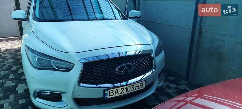 Внедорожник / Кроссовер Infiniti QX60 2017 в Александрие