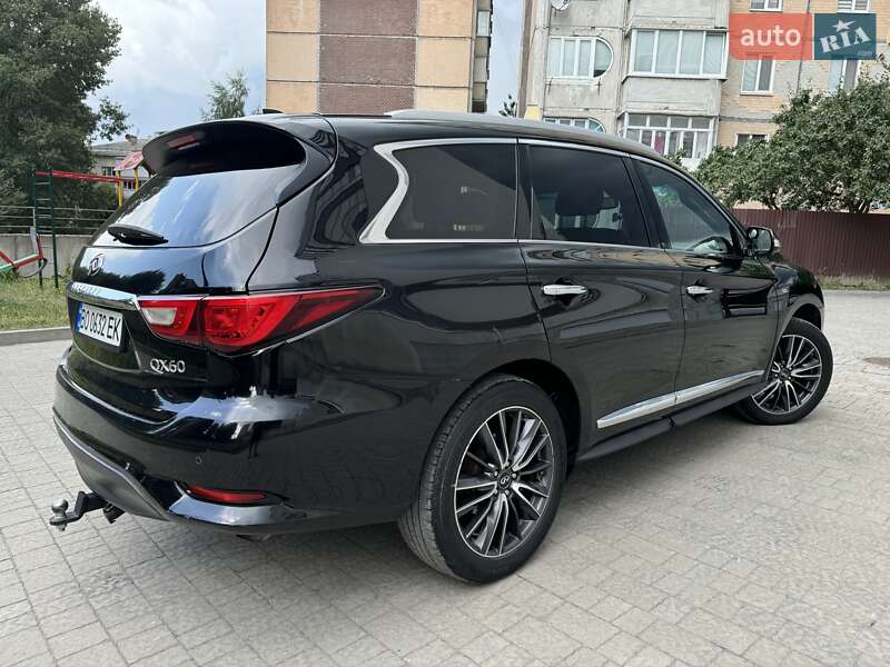 Внедорожник / Кроссовер Infiniti QX60 2016 в Тернополе