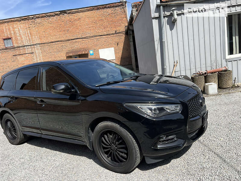 Внедорожник / Кроссовер Infiniti QX60 2019 в Львове
