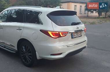 Внедорожник / Кроссовер Infiniti QX60 2017 в Александрие