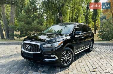 Внедорожник / Кроссовер Infiniti QX60 2017 в Киеве