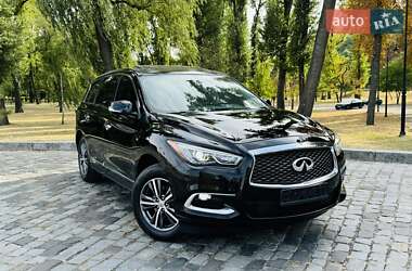 Внедорожник / Кроссовер Infiniti QX60 2017 в Киеве