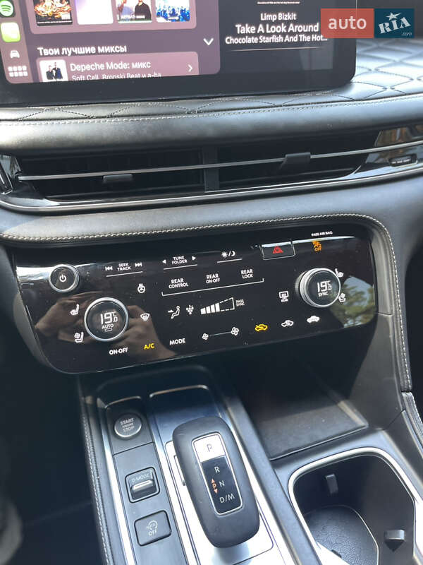 Внедорожник / Кроссовер Infiniti QX60 2022 в Полтаве