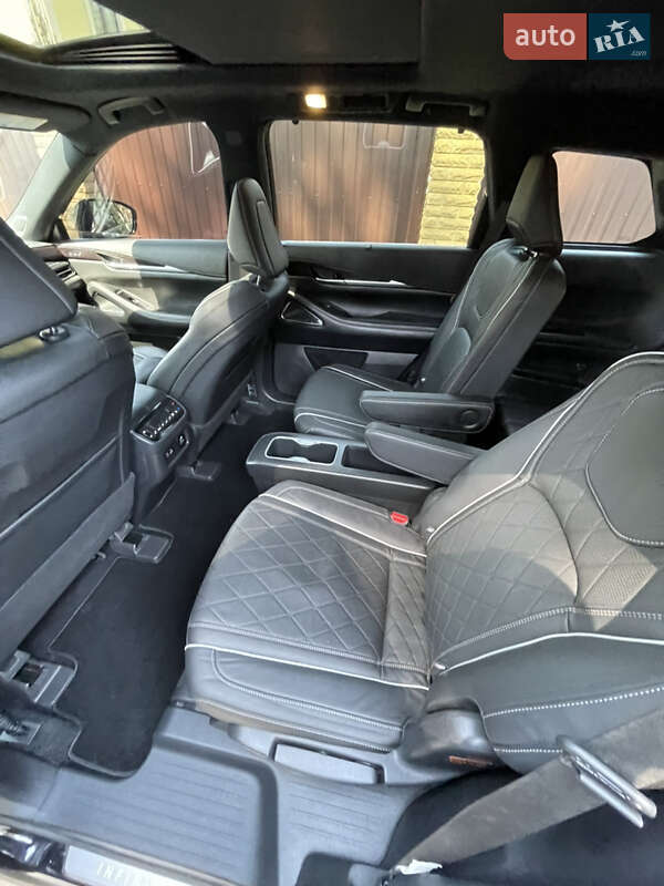Внедорожник / Кроссовер Infiniti QX60 2022 в Полтаве