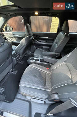 Внедорожник / Кроссовер Infiniti QX60 2022 в 