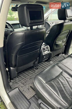 Внедорожник / Кроссовер Infiniti QX60 2014 в 