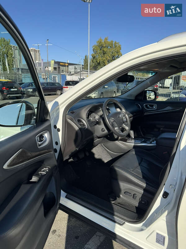 Внедорожник / Кроссовер Infiniti QX60 2015 в Киеве