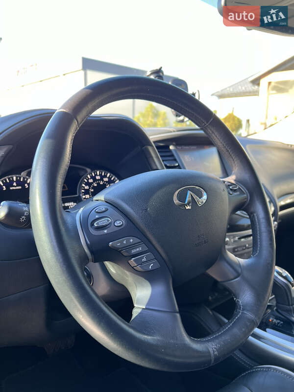 Внедорожник / Кроссовер Infiniti QX60 2016 в Виннице
