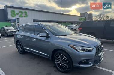 Внедорожник / Кроссовер Infiniti QX60 2016 в Киеве