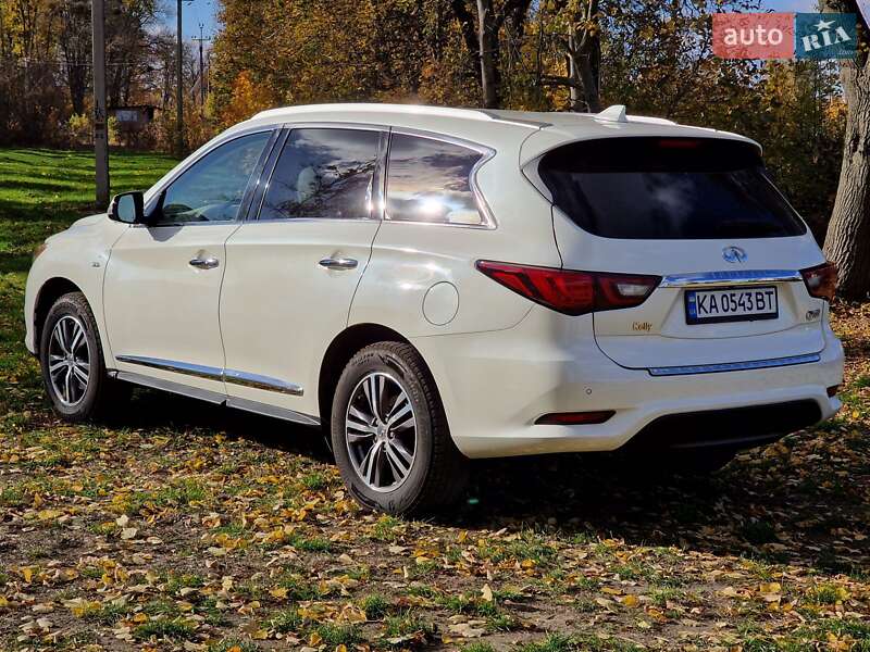 Позашляховик / Кросовер Infiniti QX60 2018 в Києві