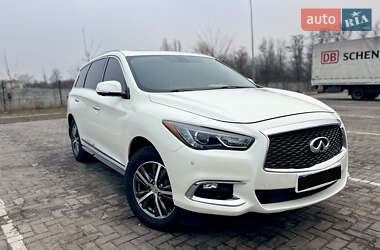 Позашляховик / Кросовер Infiniti QX60 2016 в Черкасах