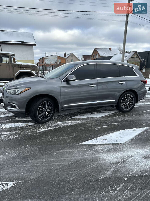 Внедорожник / Кроссовер Infiniti QX60 2017 в Ирпене