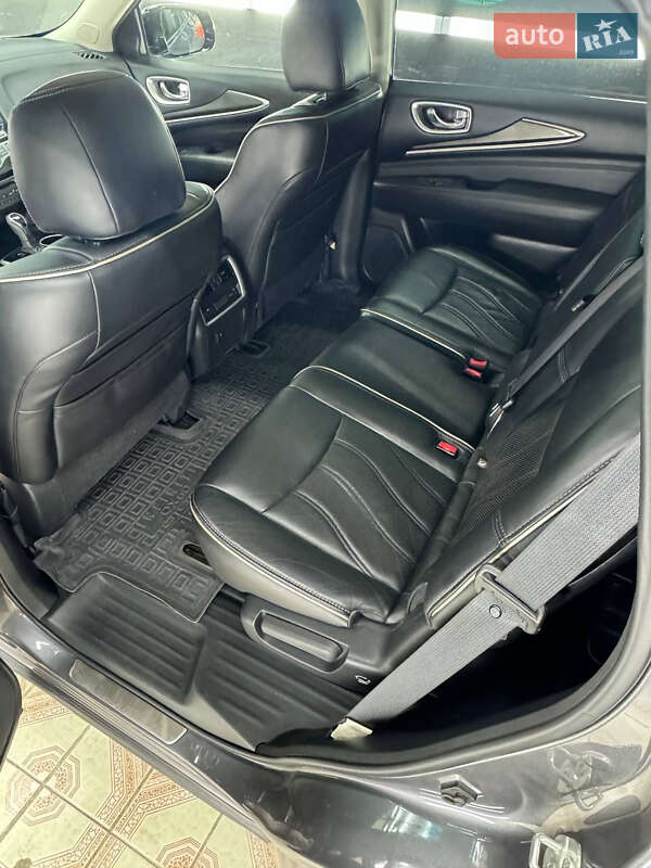 Внедорожник / Кроссовер Infiniti QX60 2017 в Хмельницком