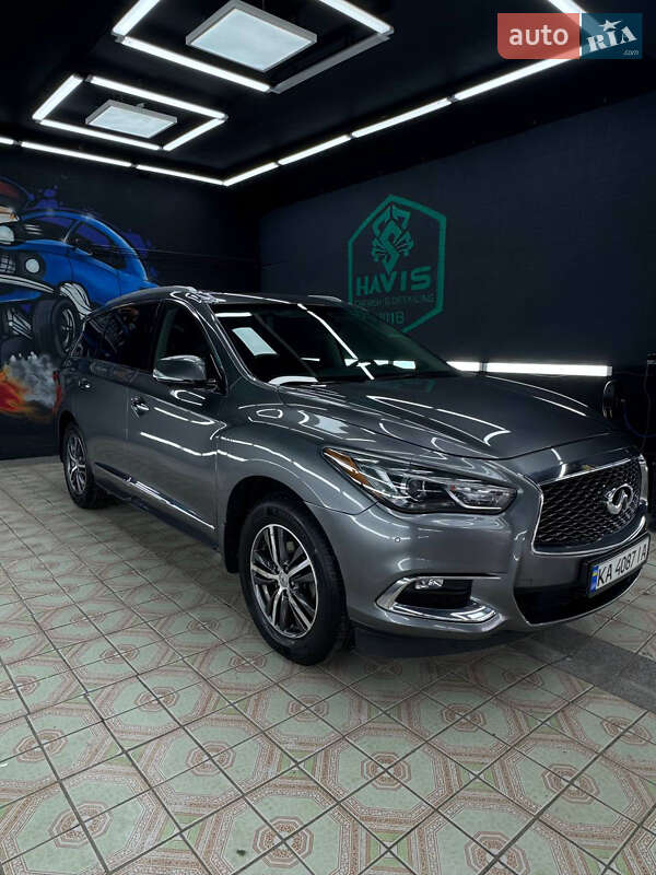 Внедорожник / Кроссовер Infiniti QX60 2017 в Хмельницком