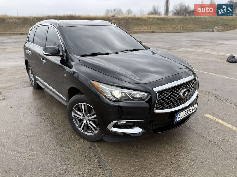 Позашляховик / Кросовер Infiniti QX60 2016 в Переяславі
