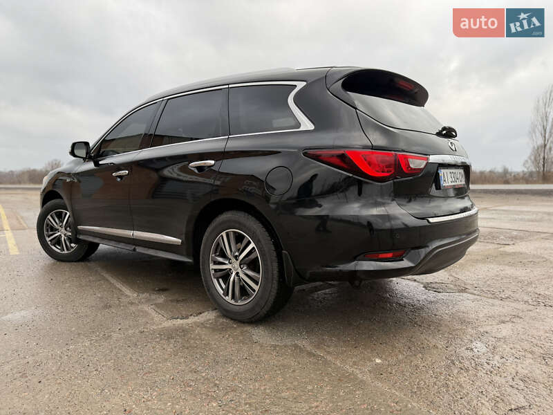 Позашляховик / Кросовер Infiniti QX60 2016 в Переяславі