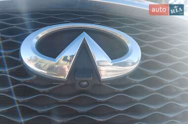 Внедорожник / Кроссовер Infiniti QX60 2018 в Киеве