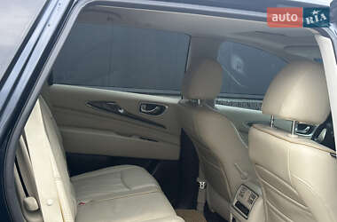 Внедорожник / Кроссовер Infiniti QX60 2015 в 