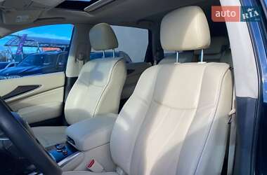 Позашляховик / Кросовер Infiniti QX60 2018 в 