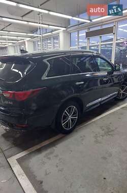 Внедорожник / Кроссовер Infiniti QX60 2017 в 