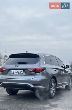 Позашляховик / Кросовер Infiniti QX60 2018 в Новомосковську