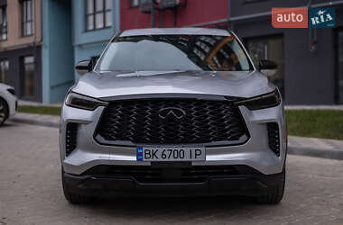 Позашляховик / Кросовер Infiniti QX60 2023 в 