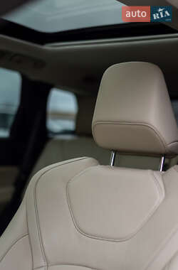 Позашляховик / Кросовер Infiniti QX60 2023 в 