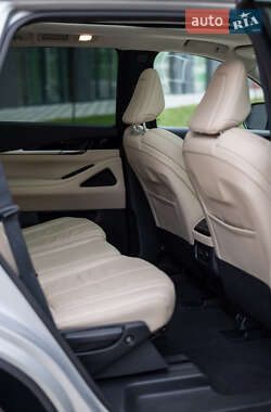 Позашляховик / Кросовер Infiniti QX60 2023 в 