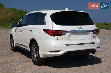 Позашляховик / Кросовер Infiniti QX60 2016 в 