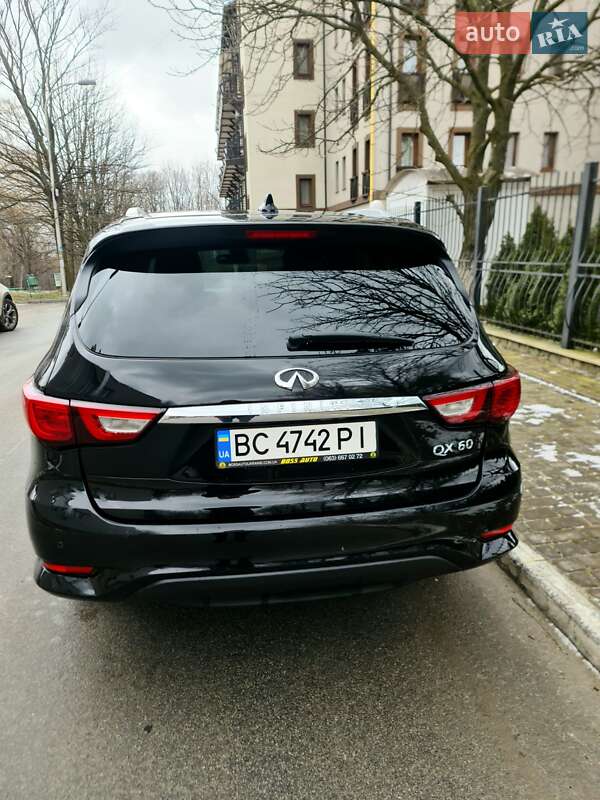 Внедорожник / Кроссовер Infiniti QX60 2016 в Трускавце