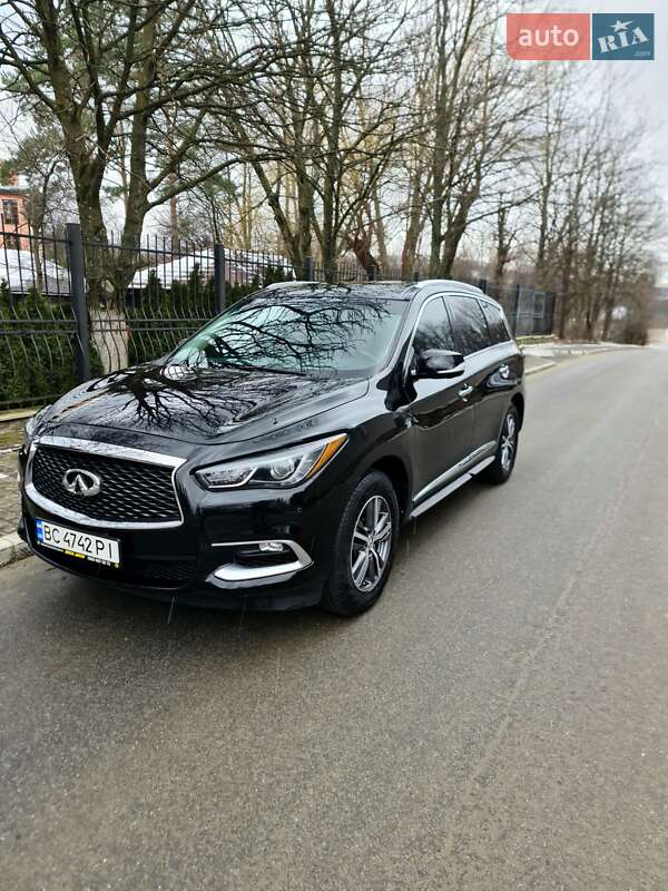 Внедорожник / Кроссовер Infiniti QX60 2016 в Трускавце