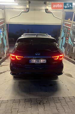 Внедорожник / Кроссовер Infiniti QX60 2017 в 