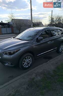 Внедорожник / Кроссовер Infiniti QX60 2015 в 