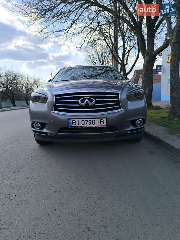 Позашляховик / Кросовер Infiniti QX60 2015 в Новомосковську
