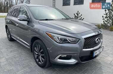 Внедорожник / Кроссовер Infiniti QX60 2017 в 
